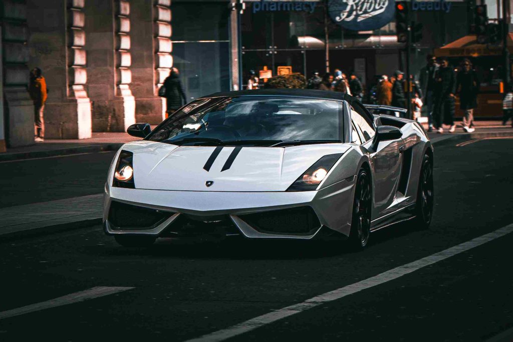 Luxury Sports Car Rental Dubai: Elevate Your Travel with Exclusive Experiences